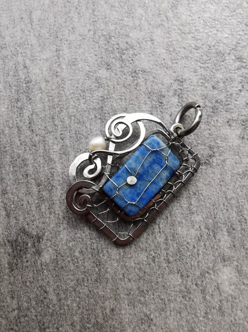 Lapis lazuli - závěs