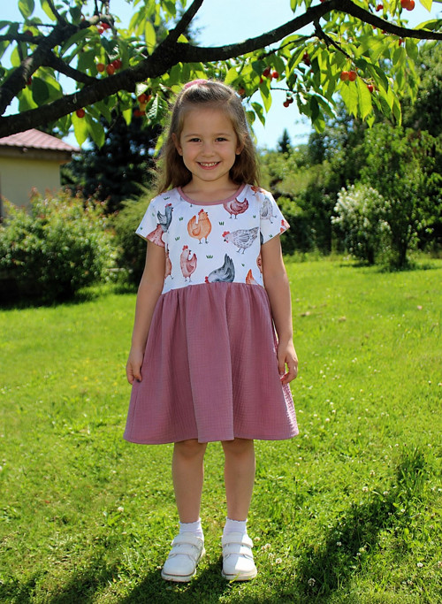 Šatičky se slepičkami, vel. 110