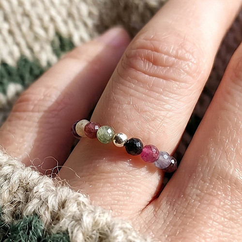 Prstýnky z minerálů / broušený spinel/ 0,3