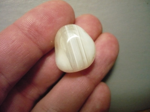 Troml. – achát bílý 20 mm, č.38