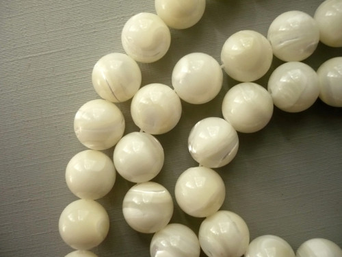 Perličky z říční perleti 10 mm, 1 ks