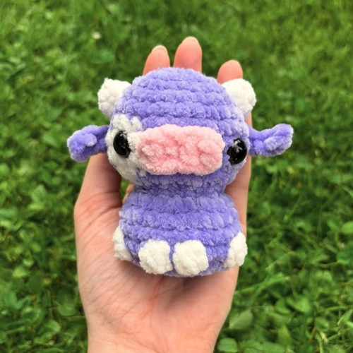 Háčkovaný plyšák kravička / Amigurumi — foto 1