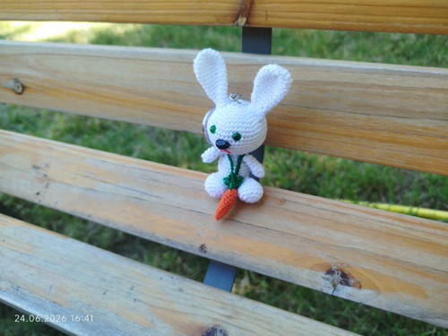 HANDMADE Amigurumi Bunny Rabbit Keychain 3"