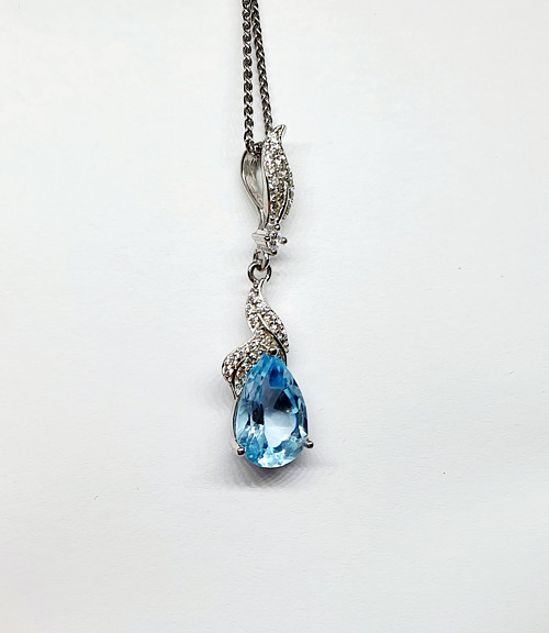Přepychový přívěsek - Topaz 1