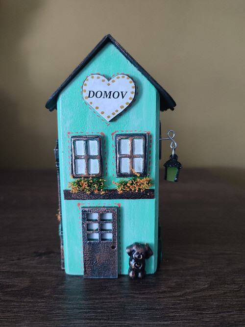 Dřevěný domeček Domov – dekorace