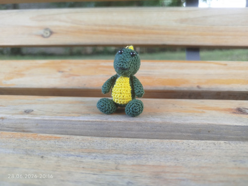 Handmade Amigurumi Dino Dinosaur Dragon 2,4"