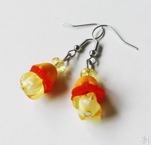 Handmade náušnice žlto-oranžové kvety - chirurgick