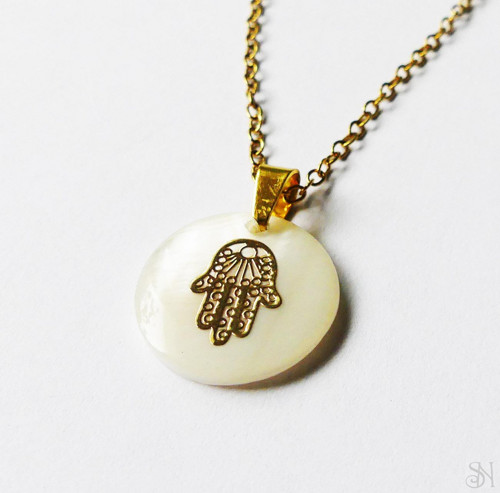 Handmade náhrdelník ruka boha Hamsa - chirurgická