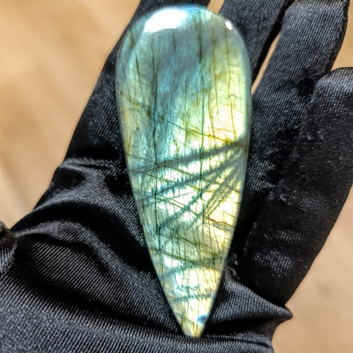 Labradorit, ID 5760, 83x34 mm — foto 1
