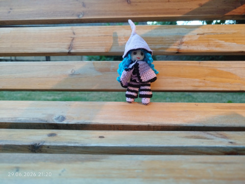 Handmade Amigurumi Witch Doll 3,5" — foto 1