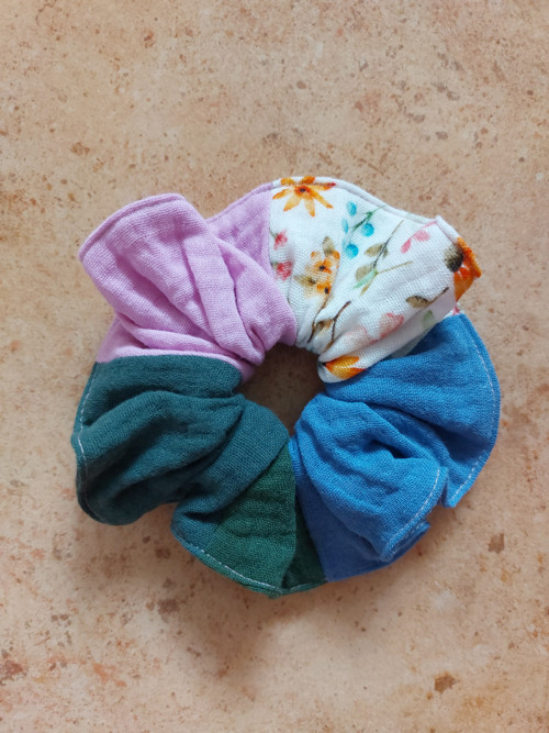Mušelínová gumička do vlasů scrunchie - MIX