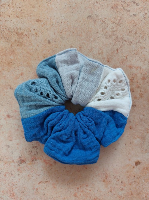 Mušelínová gumička do vlasů scrunchie - MIX