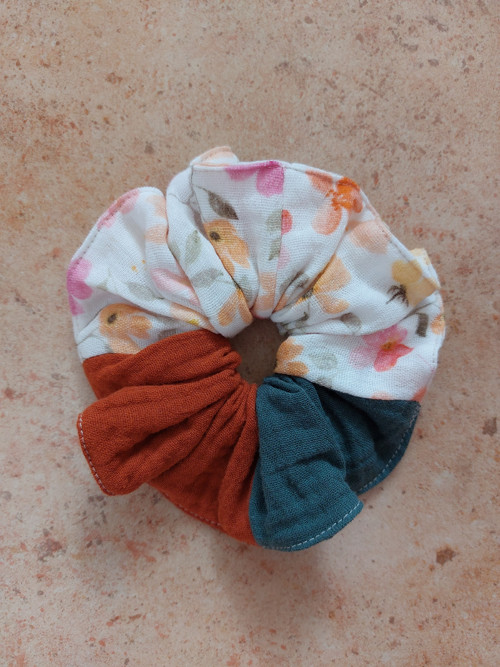 Mušelínová gumička do vlasů scrunchie - MIX