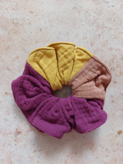 Mušelínová gumička do vlasů scrunchie - MIX — foto 1