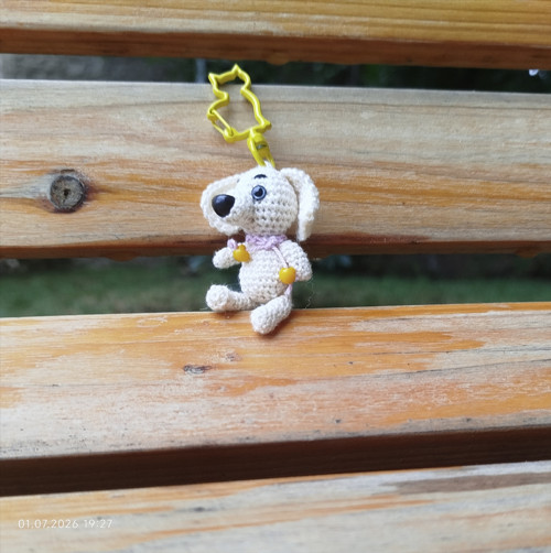 Handmade Amigurumi Dog Keychain 1,6"