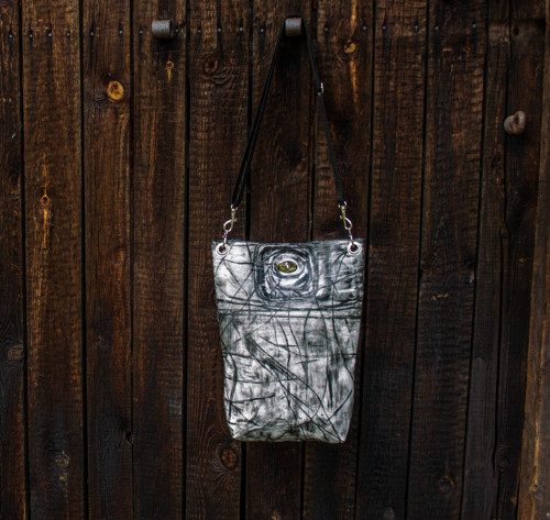 Kožená kabelka crossbody bílá