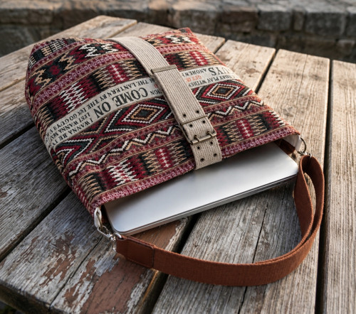 Velká crossbody taška s etno vzorem