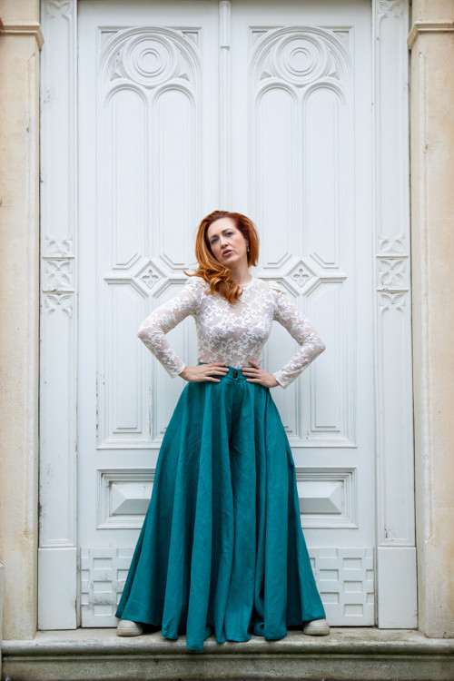 Dámske sukňové nohavice Elizabeth M