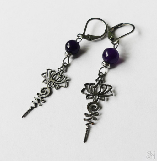 Handmade náušnice strieborné lotosy s liečivým kam