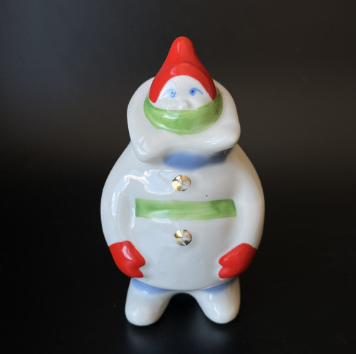 Soška Dítě v zimním oblečení 11 cm, Polonne USSR