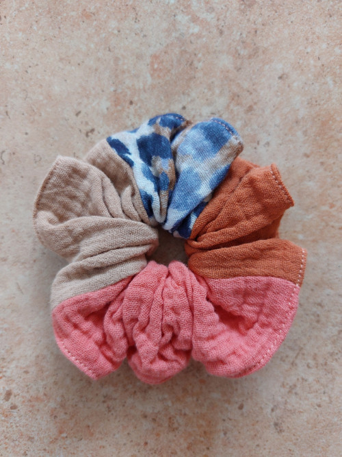 Mušelínová gumička do vlasů scrunchie - MIX