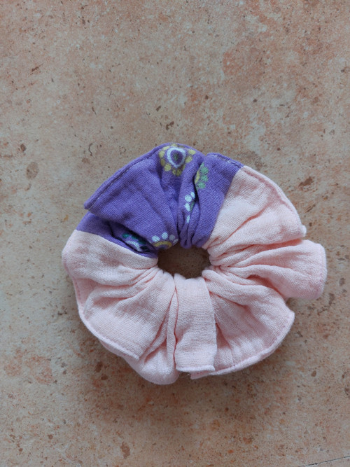 Mušelínová gumička do vlasů scrunchie - MIX