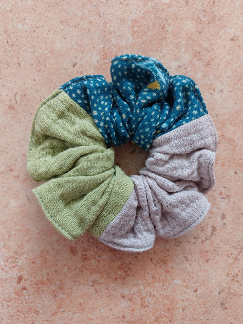 Mušelínová gumička do vlasů scrunchie - MIX