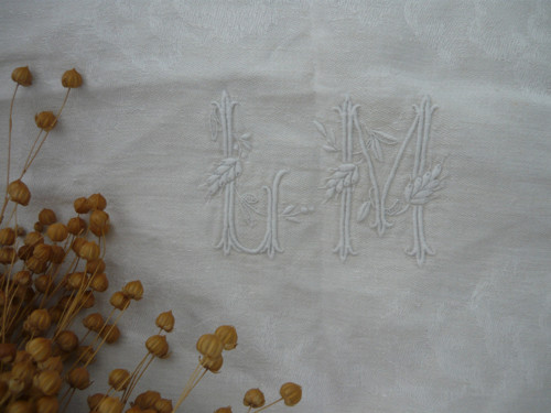 Starý ručník s monogramem — foto 1
