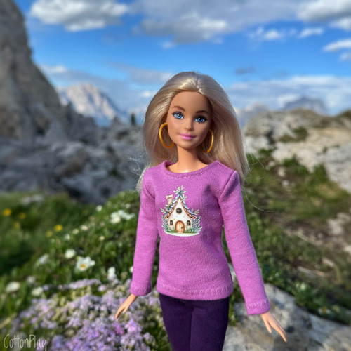 Mikina pro Barbie - chaloupka, šeříková