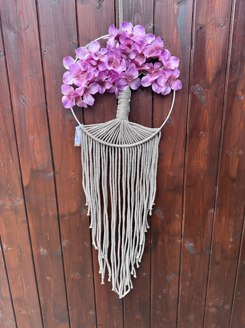 Macrame strom