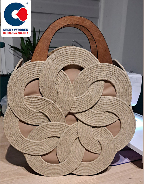 Handmade kabelka Flower-béžová