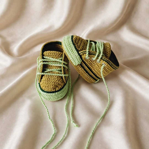 Háčkované tenisky - 9 cm