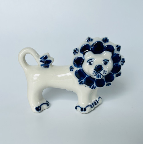 Porcelánová soška Lev D 11 cm, Gžel Rusko