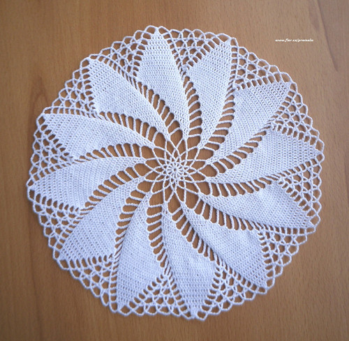 Dečka do lapače snů 23 cm bílá