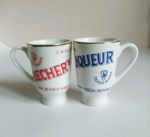 Retro porcelánové kalíšky