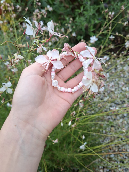 Náramek"pink shell lady"