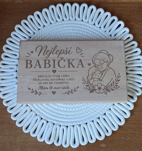 Dřevěná buková plaketa s věnováním