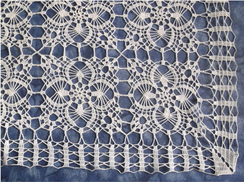 Obdélník háčkovaný ubrus 125 x 50 cm