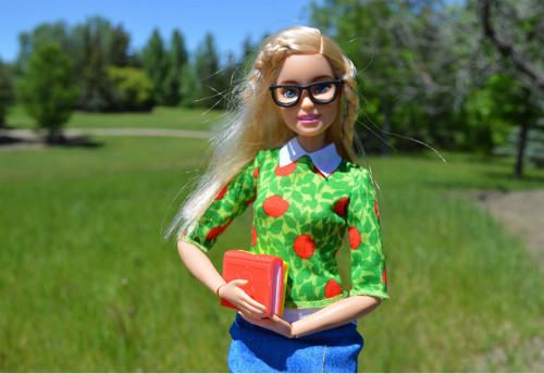 Panel bavlněný 16x11 cm: Studentka Barbie