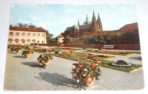 POHLEDNICE • Praha, terasa u Jízdárny