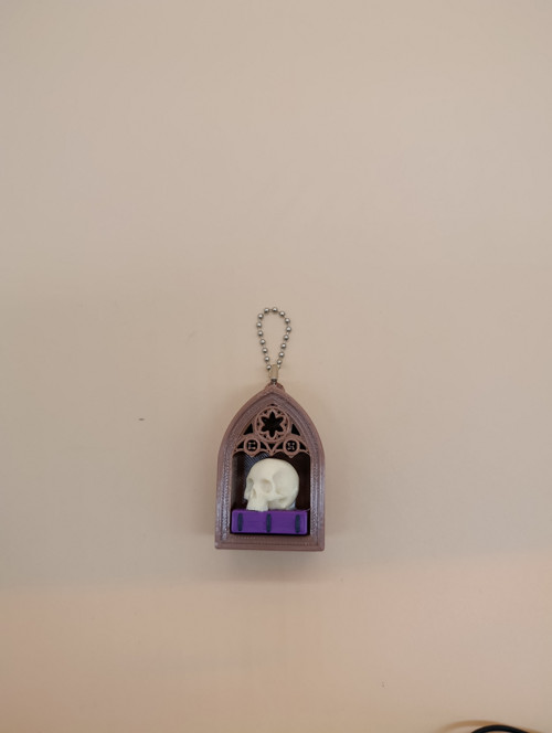 Gotická mini vitrínka s lebkou | Antistresový klik