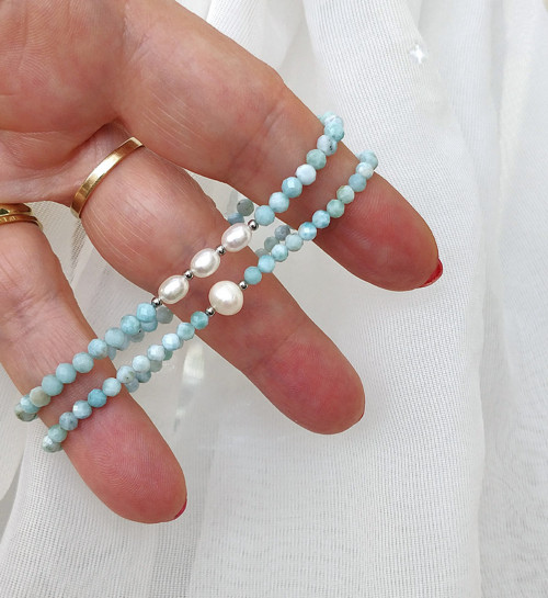 Minerální náramek / larimar + 3 perly /0,32