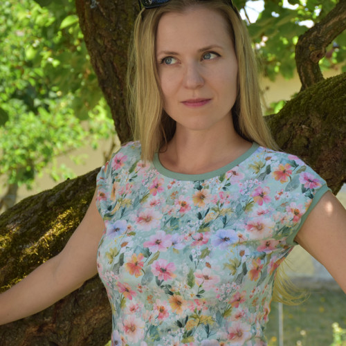 Dámské tričko - Green romantic, vel. 32-48