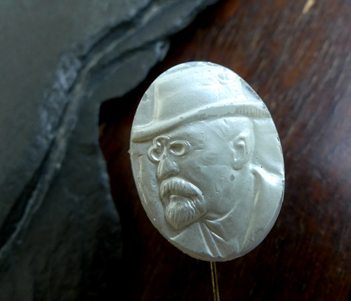 T. G. Masaryk... odznak, jehlice