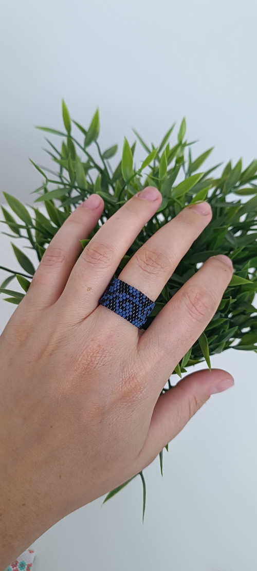 Prstýnek půlnoční ornament