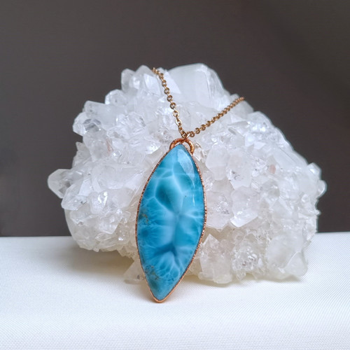Larimar autorský šperk/náhrdelník s top larimarem