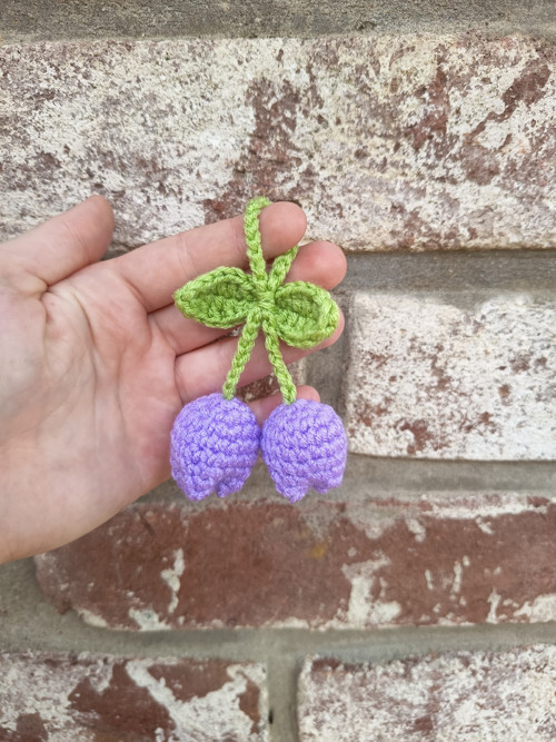 Háčkovaná klíčenka tulipány