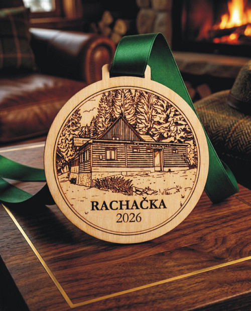 Dřevěná medaile na přání Rachačka 2026
