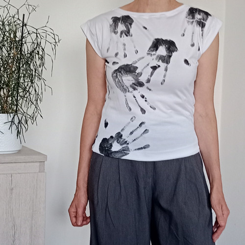 Tričko s otisky vel.XS-XL