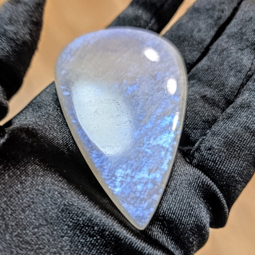 Měsíční kámen, ID 5771, 73x44 mm